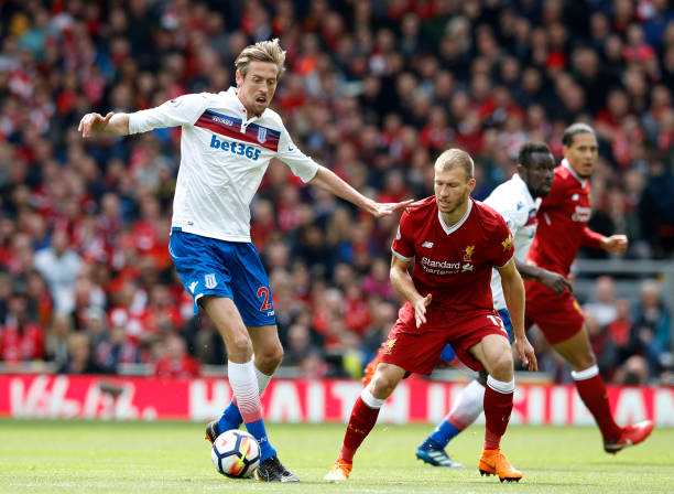 乌尊破门 乌尊破门