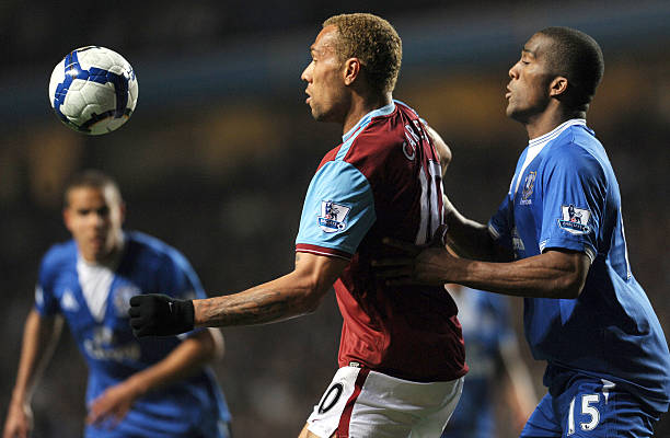 现出其门将 现出其门将